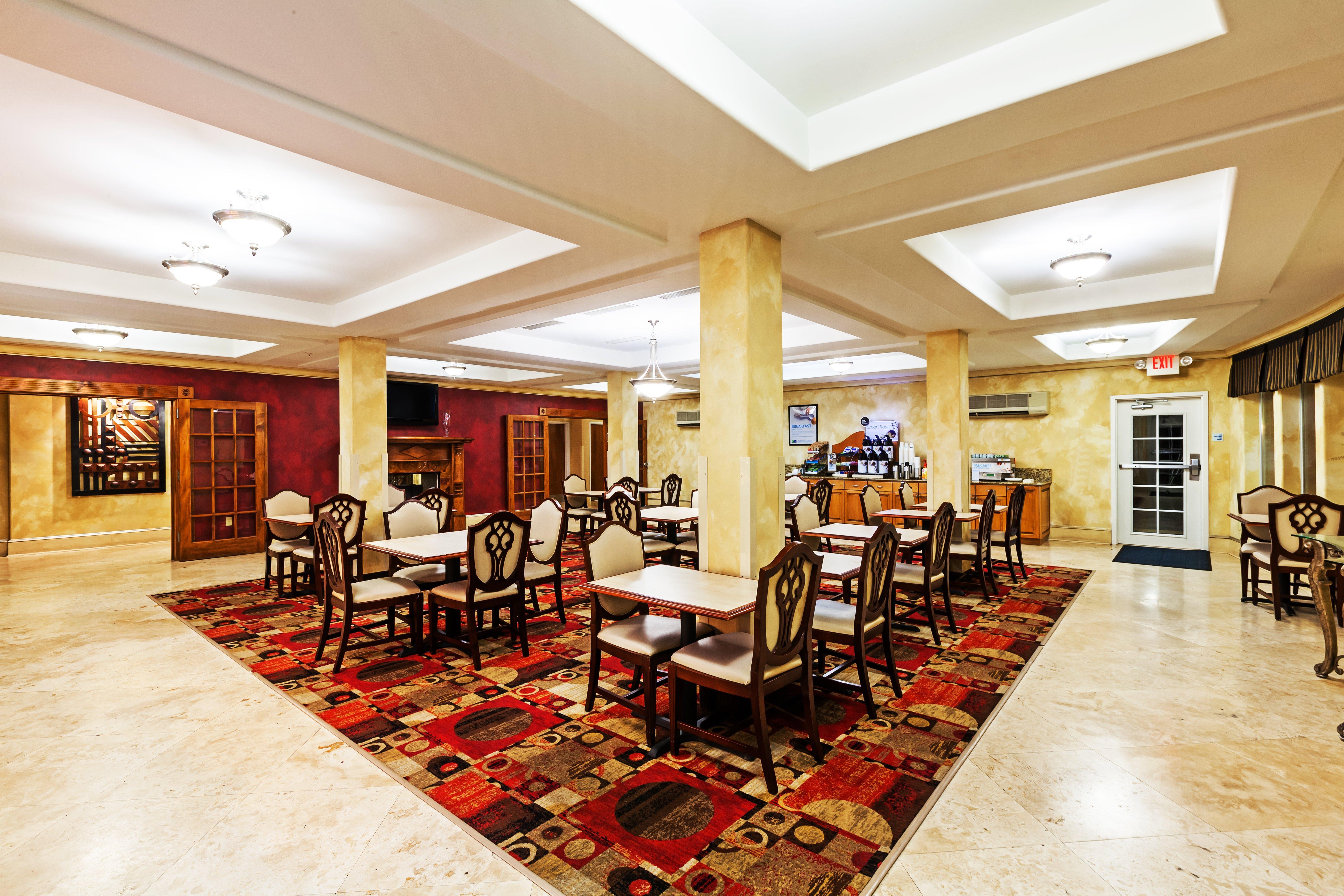 Holiday Inn Express & Suites Lafayette South By Ihg Ngoại thất bức ảnh